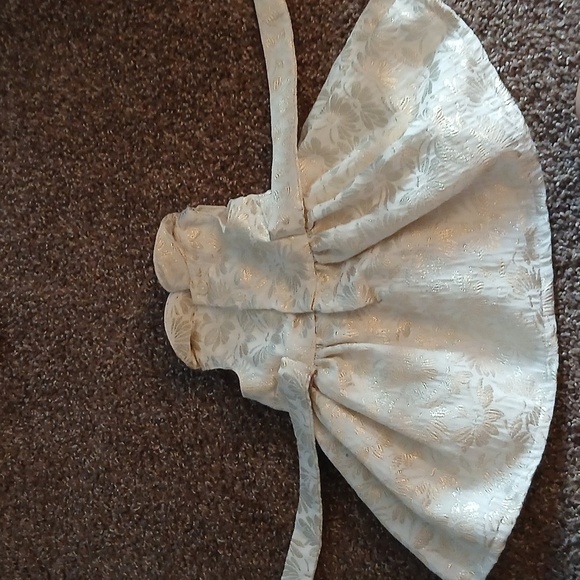 Carter's baby girls cream with gold floral dress size 3 months - Picture 7 of 13